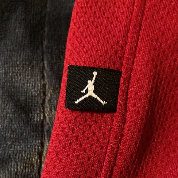 Jordan brand boys shorts.  128-140 CM. - Picture 3 of 3